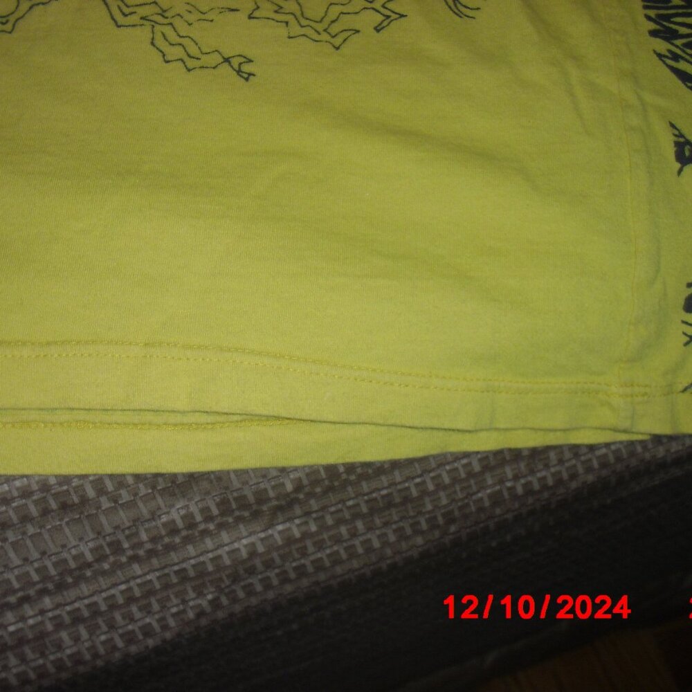 Ed Hardy T Shirt Mens Large, Chinese Dragon design, Yellows, Blues, Reds, Greens - Picture 7 of 16